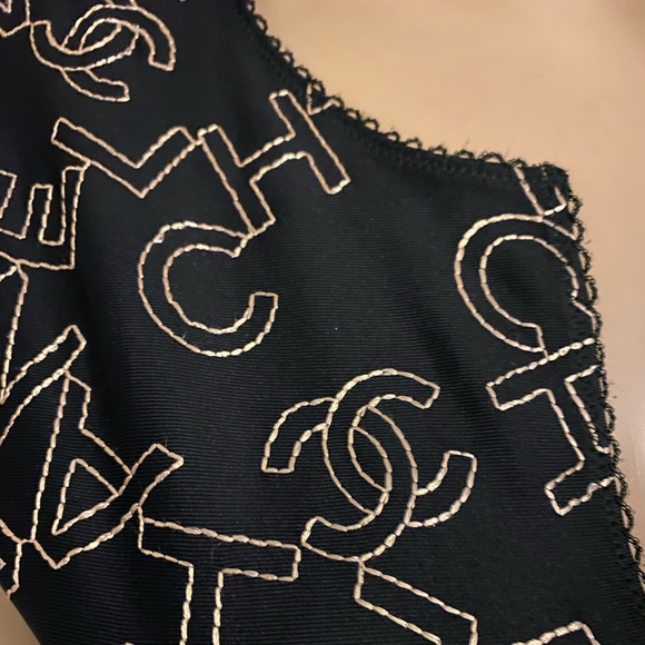 RARE!! CHANEL Monogram Top - Picture 6 of 11